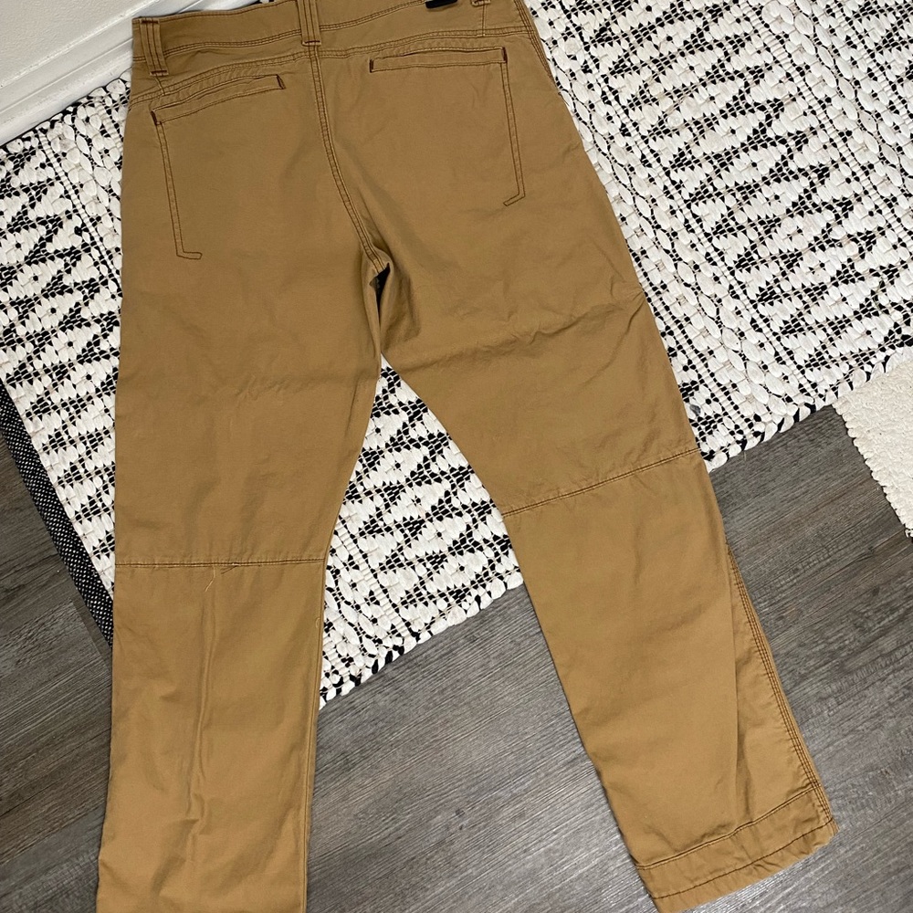 Men’s Wrangler 34 x 30 Pants